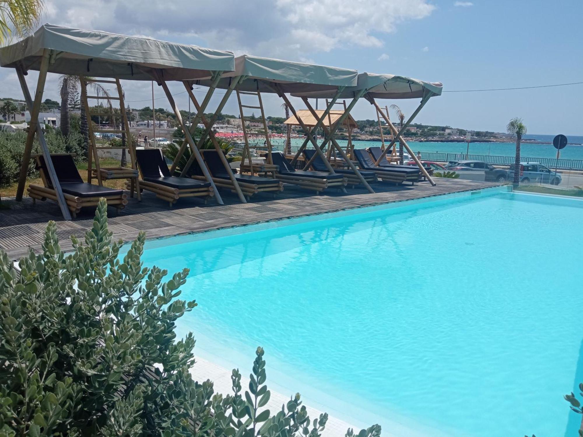 Jonium Hotel - Amazing Sea View And Swimming Pool Pulsano Exterior photo