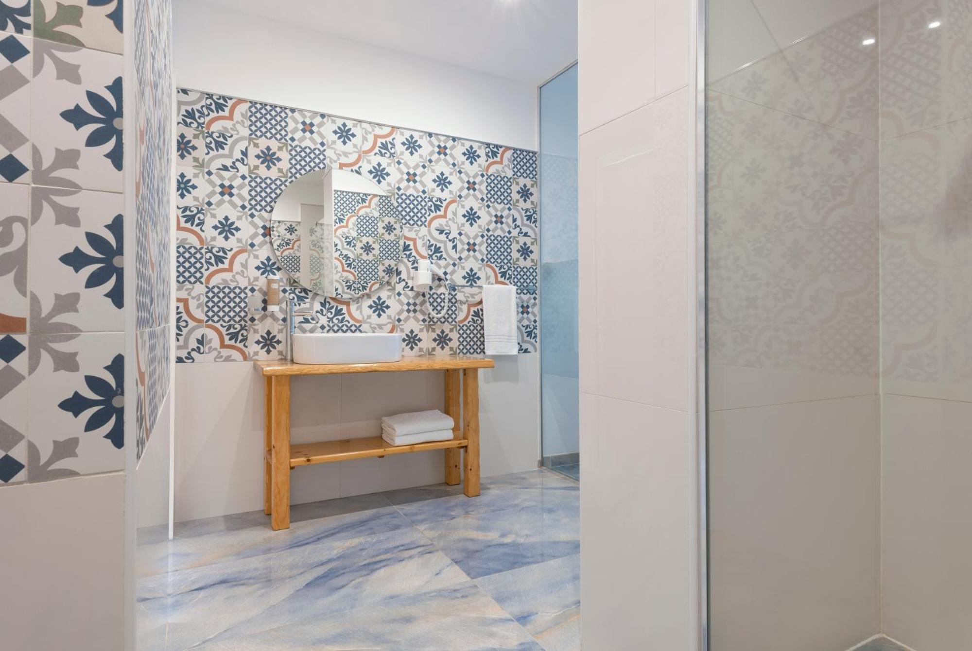 Jonium Hotel - Amazing Sea View And Swimming Pool Pulsano Exterior photo
